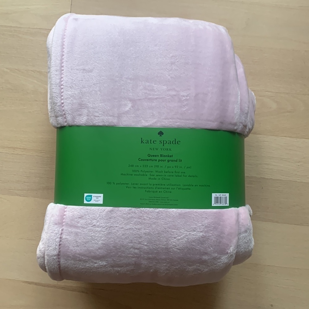 NEW KATE SPADE Pink Queen Blanket - Picture 2 of 3